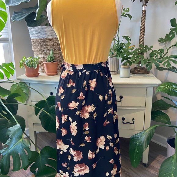 Floral and Mustard Midi Dress - SpotLight - Small - Picture 7 of 14